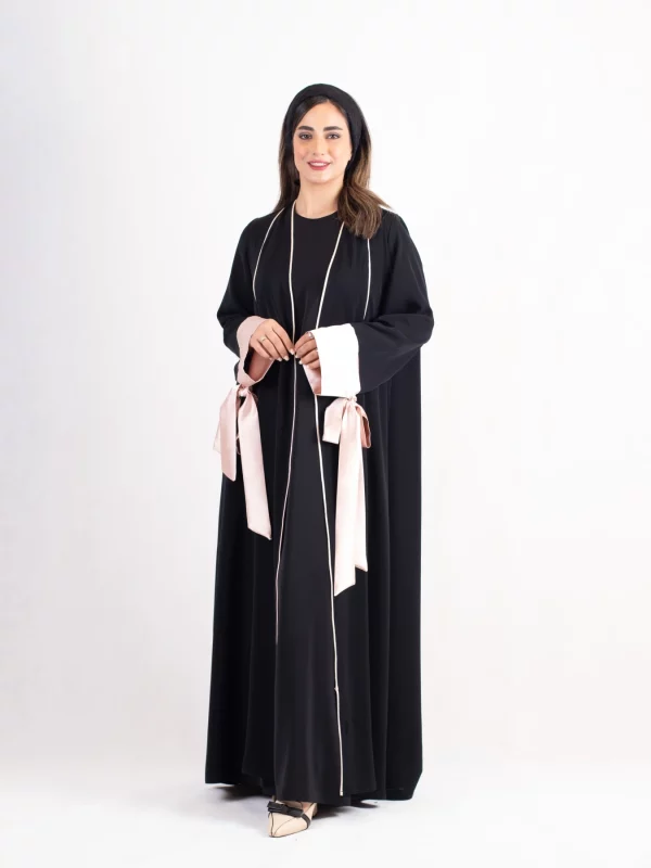 عباية الساتان الوردي (3) عباية الساتان الوردي