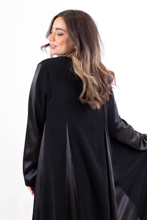 209 عبایه نجلا سوداء 3