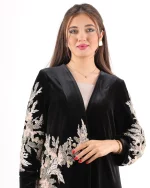 Aisle Velvet Shawl – Sweetheart Neckline with Lace Appliqué & Jewel Embroidery