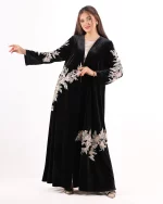 Aisle Velvet Shawl – Sweetheart Neckline with Lace Appliqué & Jewel Embroidery
